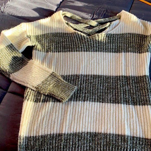 WOMEN knitted sweater - Picture 1 of 6